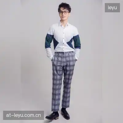 钟奕然